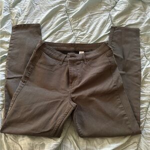 H&M gray skinny jeans size 31